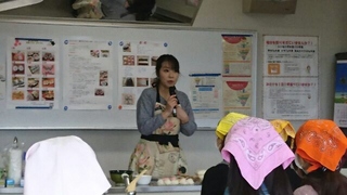 写真:食育講演会の様子