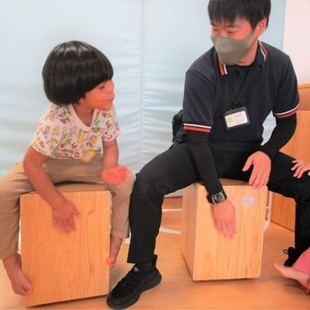 写真:保育所における木製品の導入