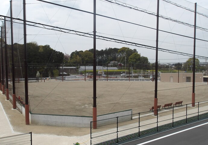 大土居公園多目的広場写真