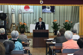 写真:市長あいさつの様子