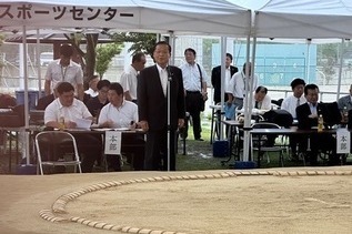 写真:市長あいさつの様子
