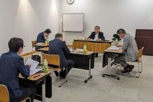写真:会議の様子