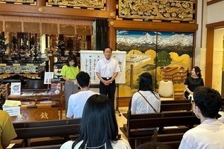 写真:市長あいさつの様子