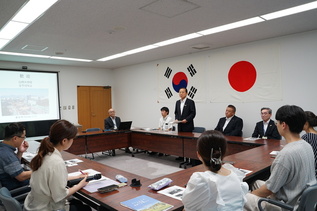 写真: 市長あいさつの様子