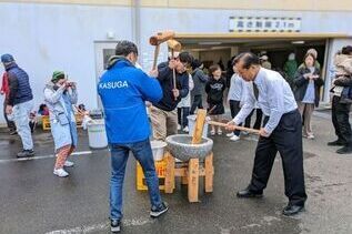 写真:餅つきの様子