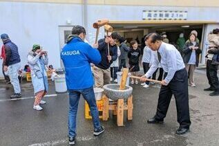 写真：餅つきの様子