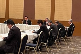 写真：事業組合議会の様子