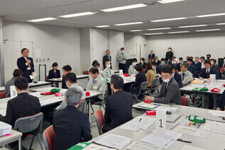 写真:市長あいさつの様子