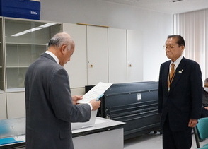 写真：国保運営協議会の様子