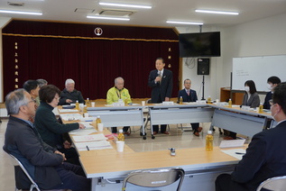 写真：市長あいさつの様子