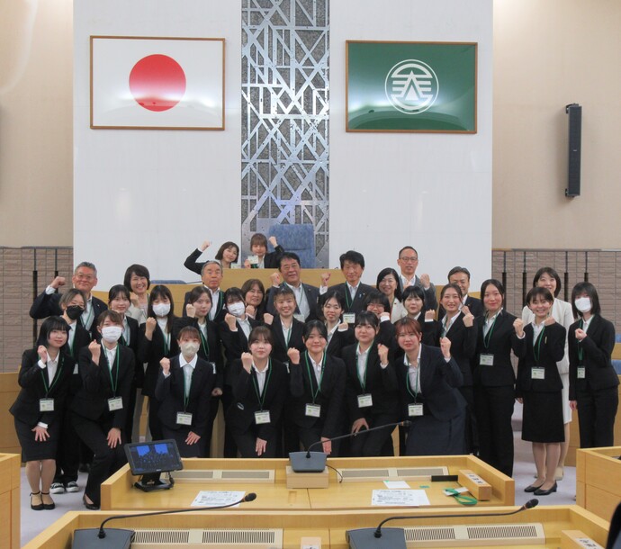 令和6年度市議会訪問集合写真