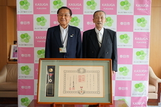 写真：記念撮影の様子