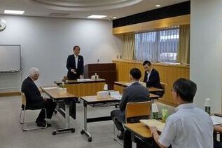 写真:市長あいさつの様子