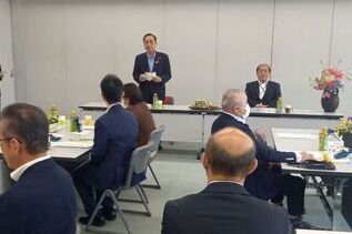写真：市長あいさつの様子