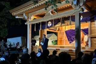 写真：小倉地区での市長あいさつの様子
