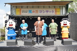 写真：市長あいさつの様子