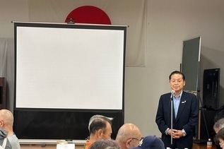 写真:市長あいさつの様子