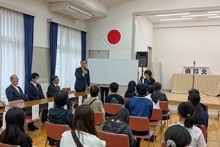 写真:市長あいさつの様子
