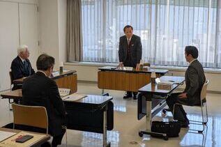 写真:市長あいさつの様子