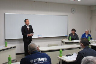 写真:市長あいさつの様子