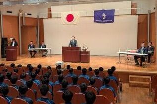 写真:市長あいさつの様子