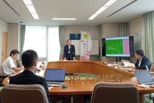 写真:市長あいさつの様子