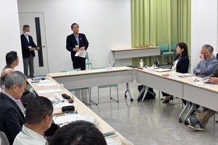 写真：市長あいさつの様子