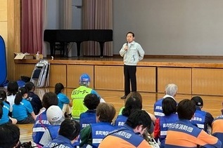 写真:市長あいさつの様子