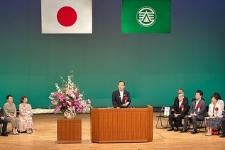写真：市長あいさつの様子