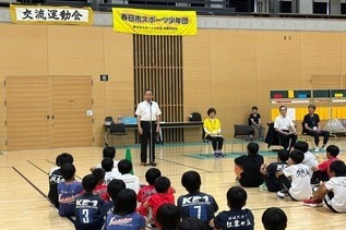写真:市長あいさつの様子