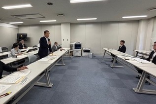 写真:市長あいさつの様子