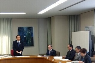 写真：市長あいさつの様子