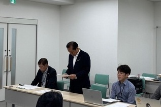 写真：市長あいさつの様子