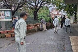 写真：クリーン作戦の様子