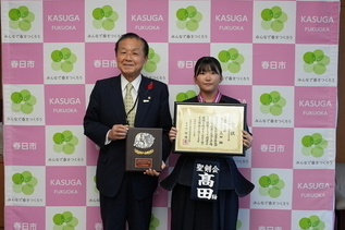 写真：記念撮影の様子