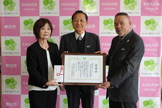 写真：記念撮影の様子