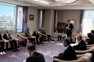 写真：市長あいさつの様子