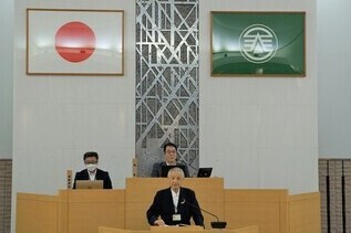 写真：一般質問答弁の様子